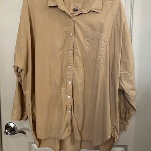 American Eagle 🦅 Oversized Tan Shirt